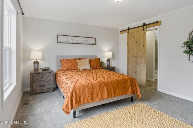 2940 Parkview Drive, Maryville, TN 37803