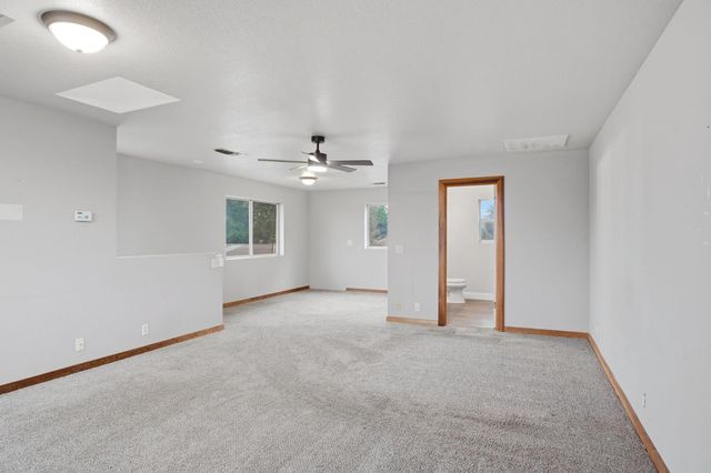 7888 Cedar Ln, Hilmar, CA 95324