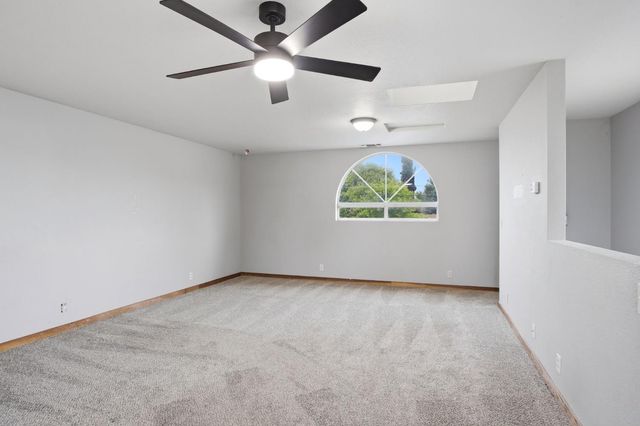 7888 Cedar Ln, Hilmar, CA 95324