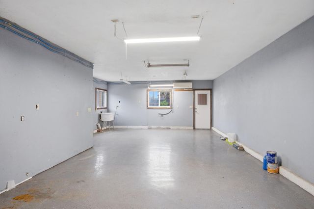 7888 Cedar Ln, Hilmar, CA 95324