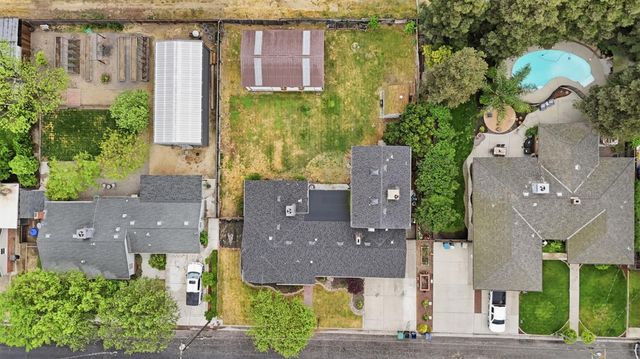 7888 Cedar Ln, Hilmar, CA 95324