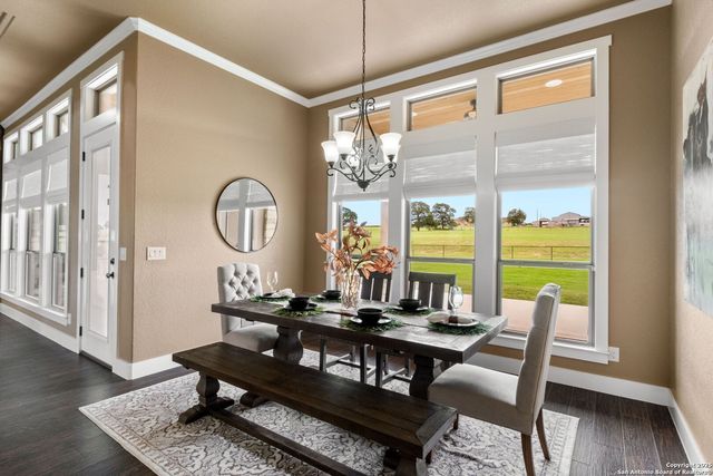 245 Triple R, La Vernia, TX 78121