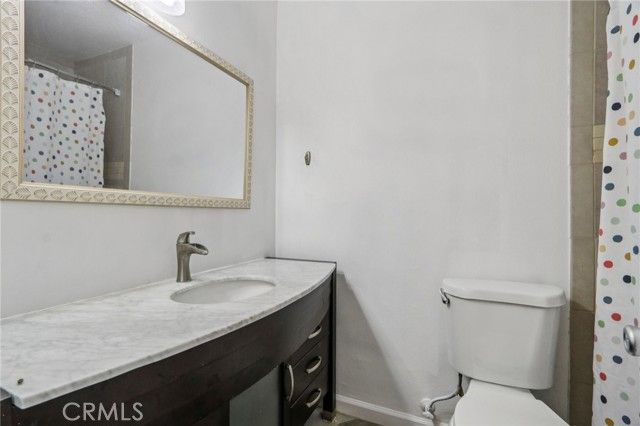 18620 Hatteras Street 247, Tarzana (los Angeles), CA 91356