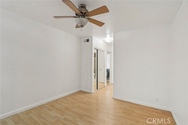 18620 Hatteras Street 247, Tarzana (los Angeles), CA 91356