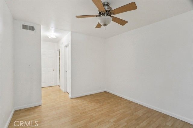 18620 Hatteras Street 247, Tarzana (los Angeles), CA 91356