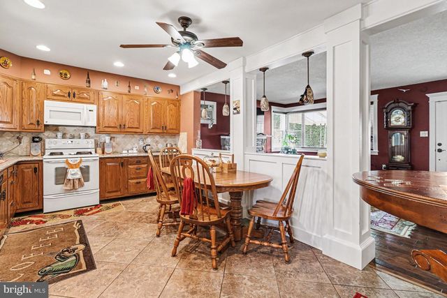 2349 GALLOWAY RD, Bensalem, PA 19020