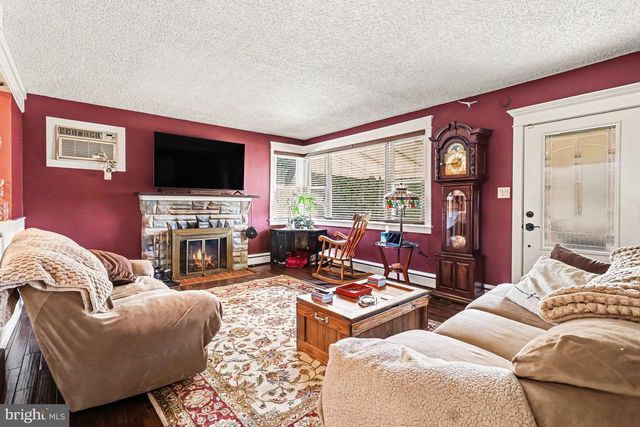 2349 GALLOWAY RD, Bensalem, PA 19020