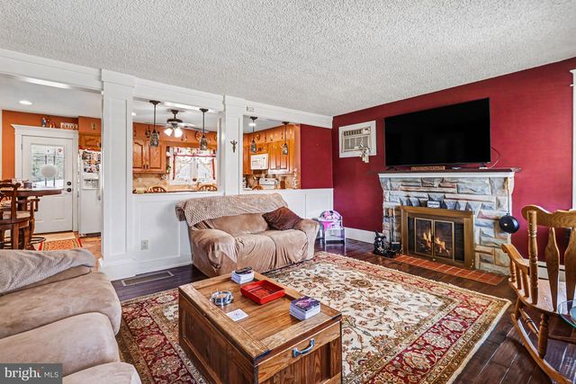 2349 GALLOWAY RD, Bensalem, PA 19020