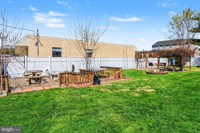 2349 GALLOWAY RD, Bensalem, PA 19020