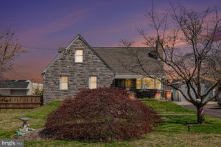 2349 GALLOWAY RD, Bensalem, PA 19020