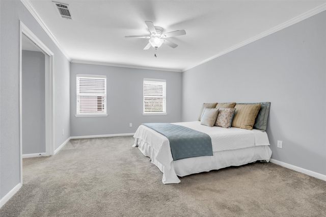6469 Olympia Drive, Houston, TX 77057
