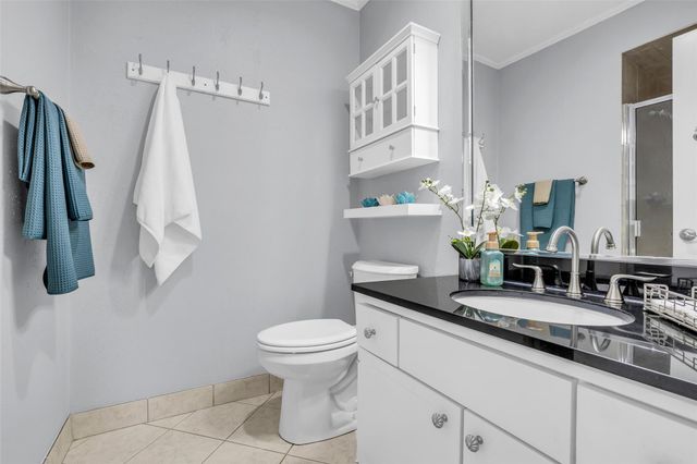 6469 Olympia Drive, Houston, TX 77057