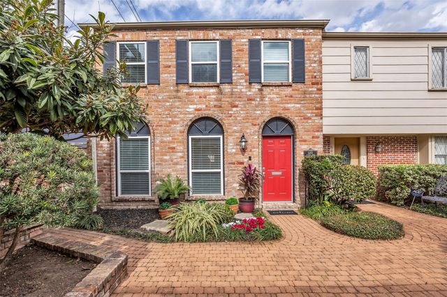6469 Olympia Drive, Houston, TX 77057