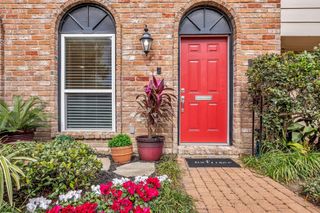 6469 Olympia Drive, Houston, TX 77057