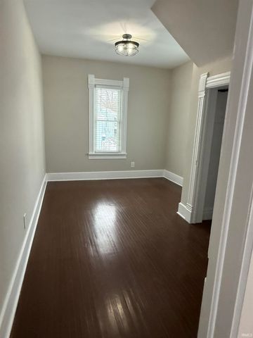 111 W 2nd Street Streets, Auburn, IN 46706