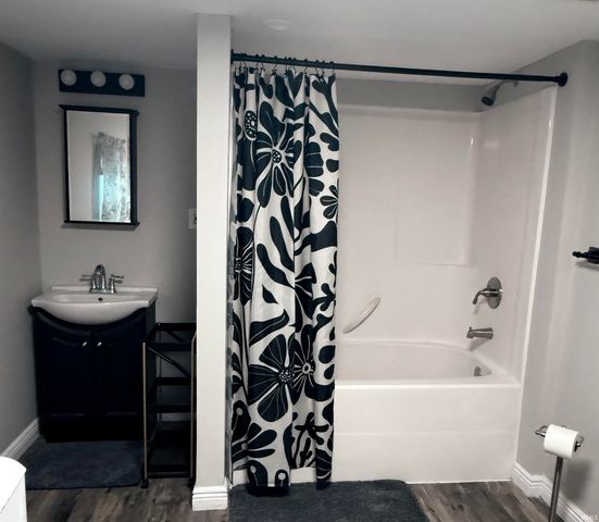 111 W 2nd Street Streets, Auburn, IN 46706