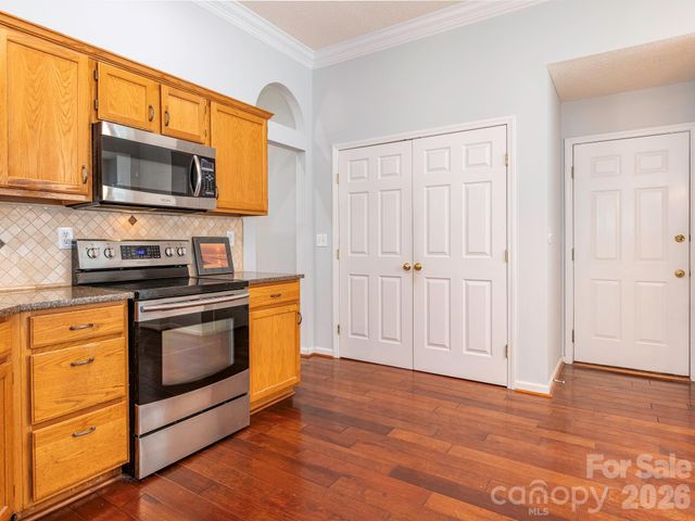 5519 Haybridge Road, Charlotte, NC 28269