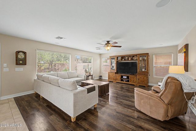 2952 E Shady Spring Trail, Phoenix, AZ 85024