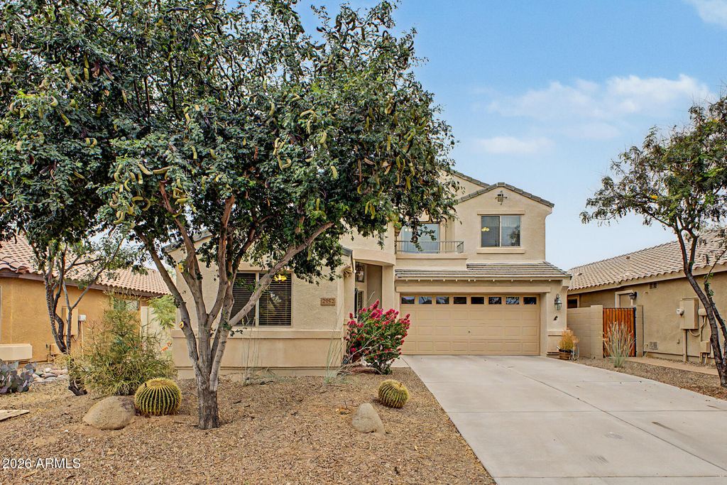 2952 E Shady Spring Trail, Phoenix, AZ 85024 — photo 4