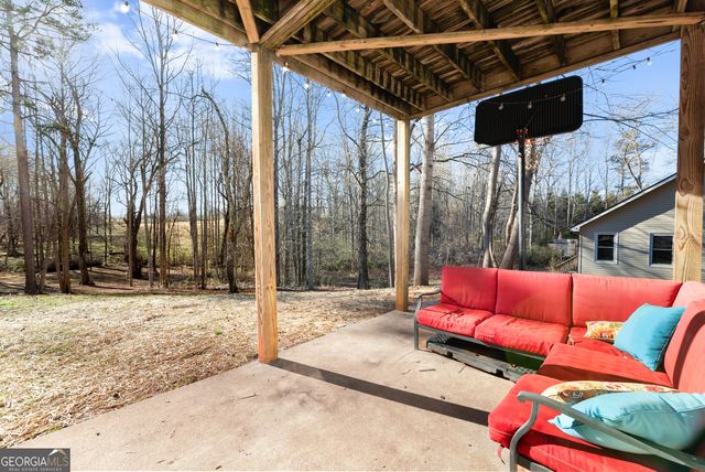 322 Ash Wood Lane, Cleveland, GA 30528