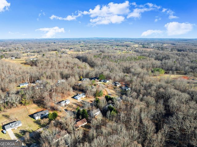 322 Ash Wood Lane, Cleveland, GA 30528