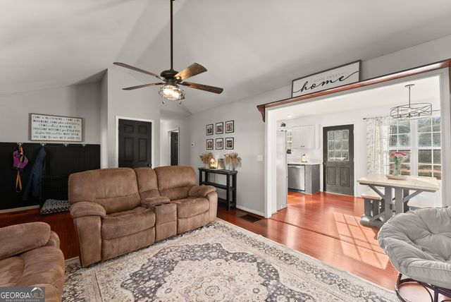 322 Ash Wood Lane, Cleveland, GA 30528