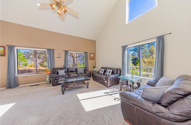 33177 Cascadel Heights Drive, North Fork, CA 93643