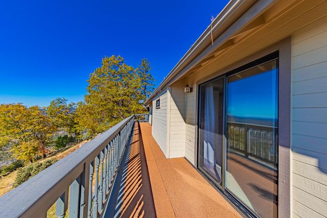 33177 Cascadel Heights Drive, North Fork, CA 93643