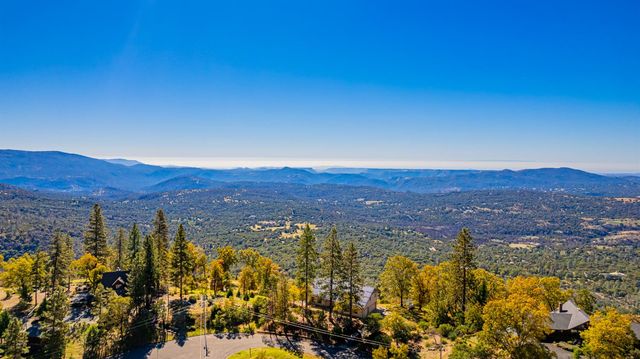 33177 Cascadel Heights Drive, North Fork, CA 93643