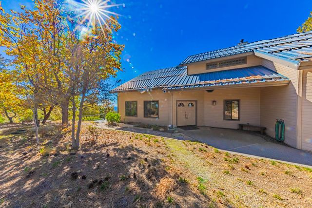 33177 Cascadel Heights Drive, North Fork, CA 93643