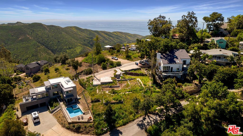 Image 1 of property listing at 26166 Fairside Road, Malibu, CA 90265