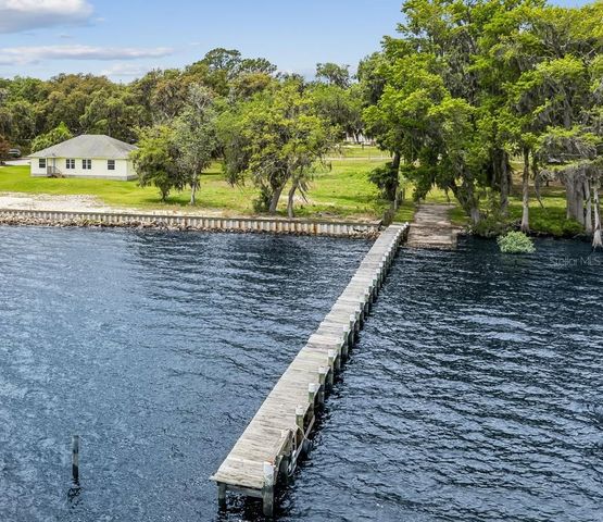 102 SANDRA LANE, Crescent City, FL 32112