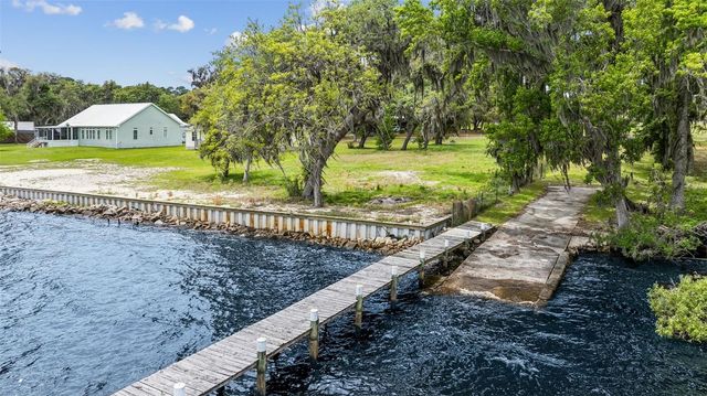 102 SANDRA LANE, Crescent City, FL 32112