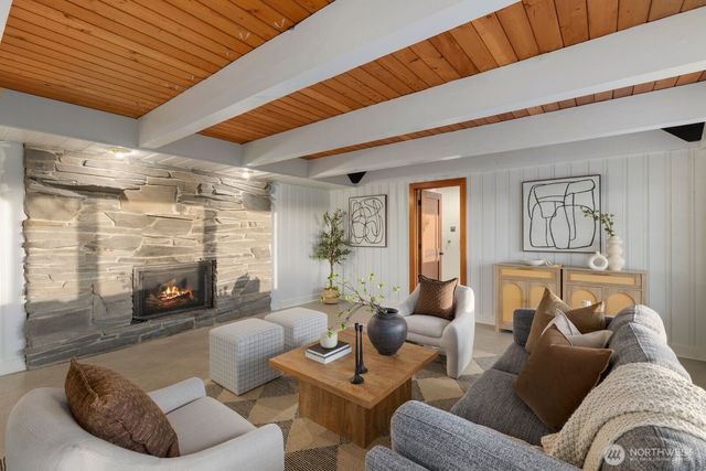 702 Rhodora Heights Road, Lake Stevens, WA 98258