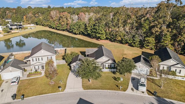 504 Savannah River Drive, Summerville, SC 29485