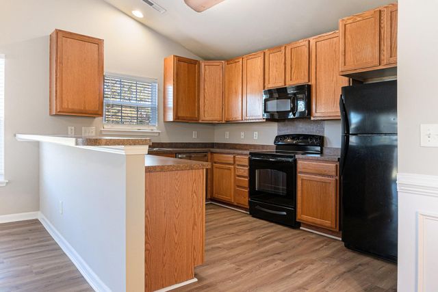 504 Savannah River Drive, Summerville, SC 29485