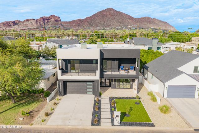 4630 E GLENROSA Avenue, Phoenix, AZ 85018