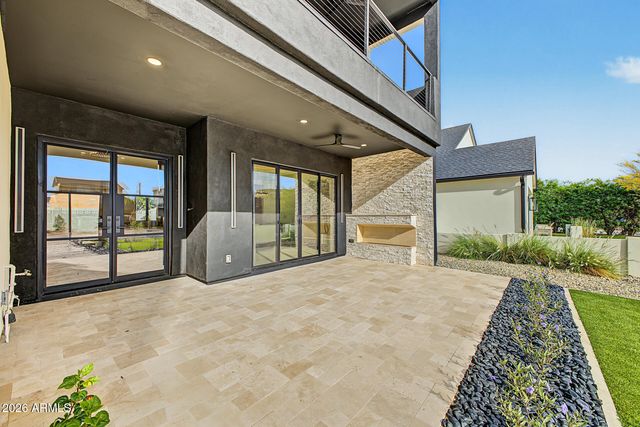 4630 E GLENROSA Avenue, Phoenix, AZ 85018