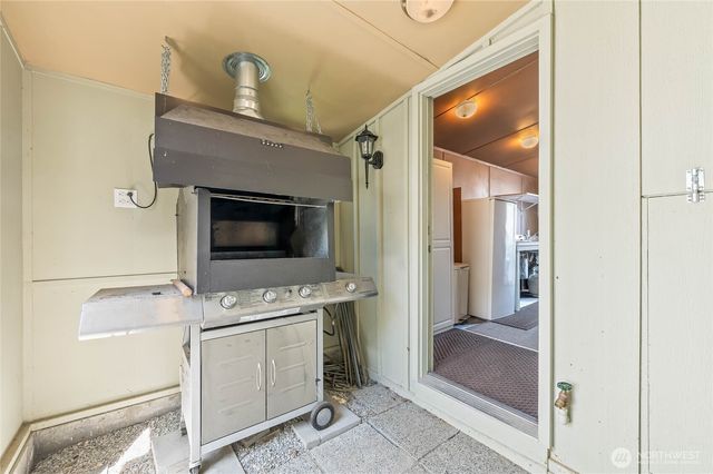 20000 S Lakeshore Road, Chelan, WA 98816