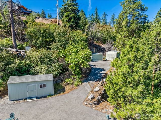 20000 S Lakeshore Road, Chelan, WA 98816
