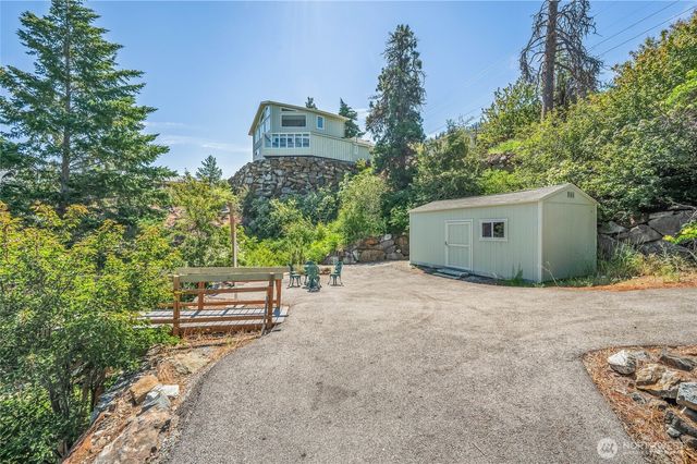20000 S Lakeshore Road, Chelan, WA 98816