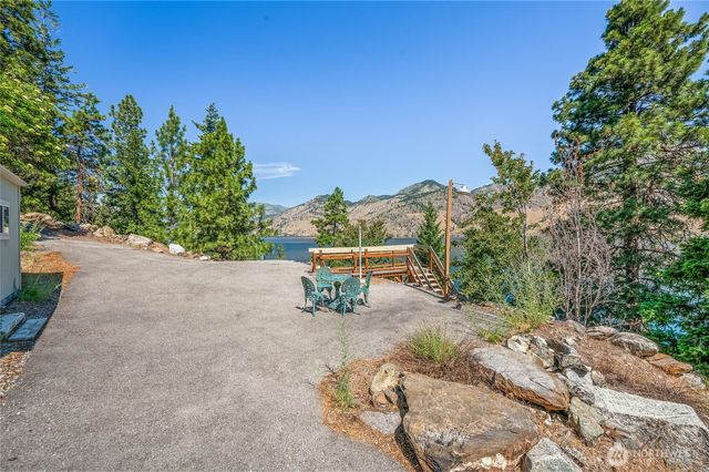 20000 S Lakeshore Road, Chelan, WA 98816