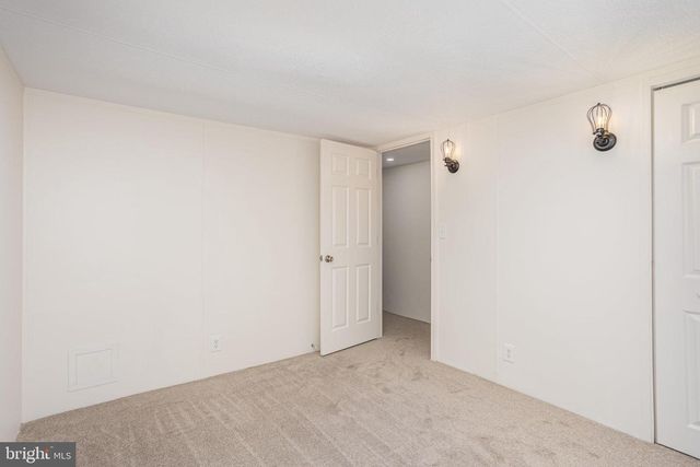 264 WESTWOOD DR, York, PA 17404