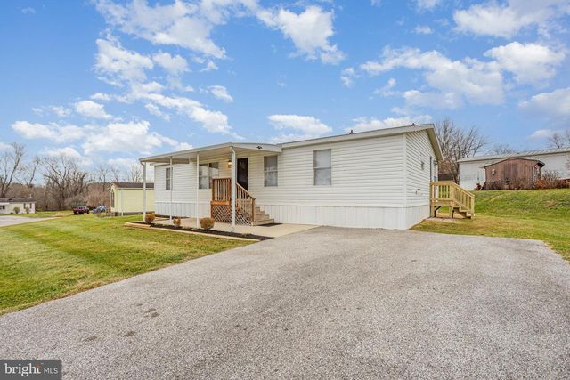 264 WESTWOOD DR, York, PA 17404