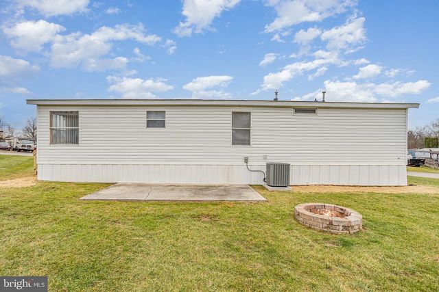 264 WESTWOOD DR, York, PA 17404