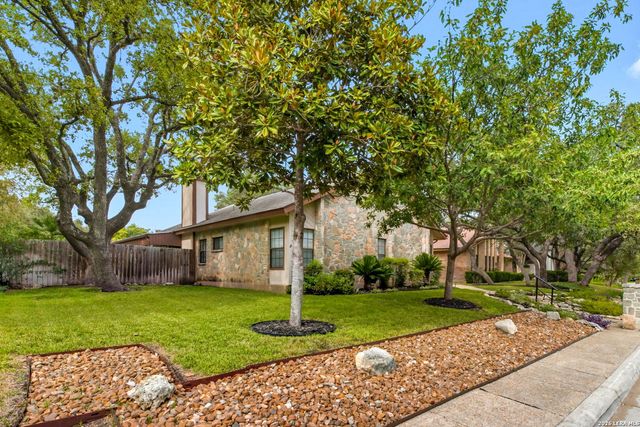 4251 Tall Elm Woods, San Antonio, TX 78249
