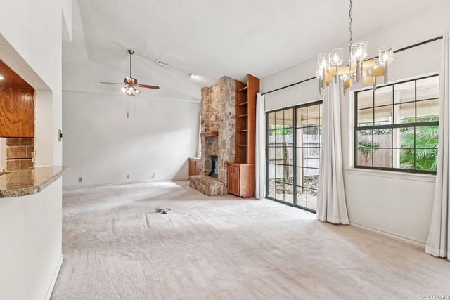 4251 Tall Elm Woods, San Antonio, TX 78249