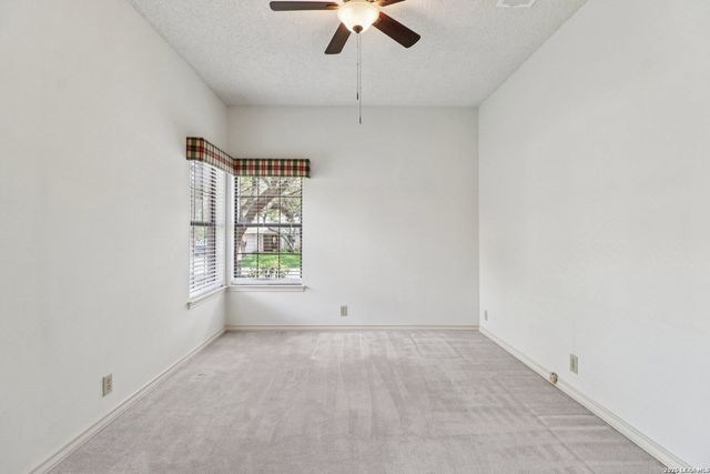 4251 Tall Elm Woods, San Antonio, TX 78249