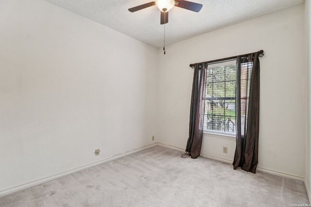 4251 Tall Elm Woods, San Antonio, TX 78249