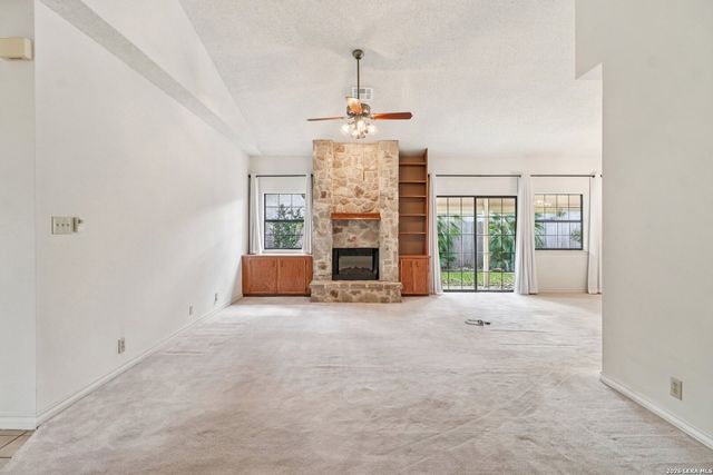 4251 Tall Elm Woods, San Antonio, TX 78249